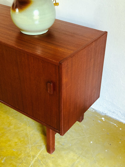 Sideboard Nils Johnson x Troeds design danese vintage anni 50 [92vnt3] misure L.190 H.74 P.44