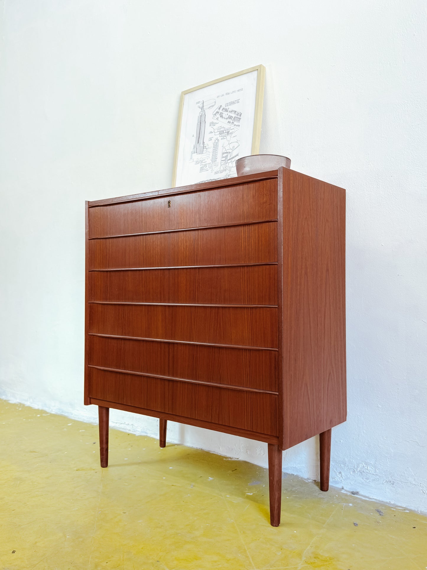 Cassettiera vintage design danese anni 50 [80j41882] misure L.88 H.103 P.42