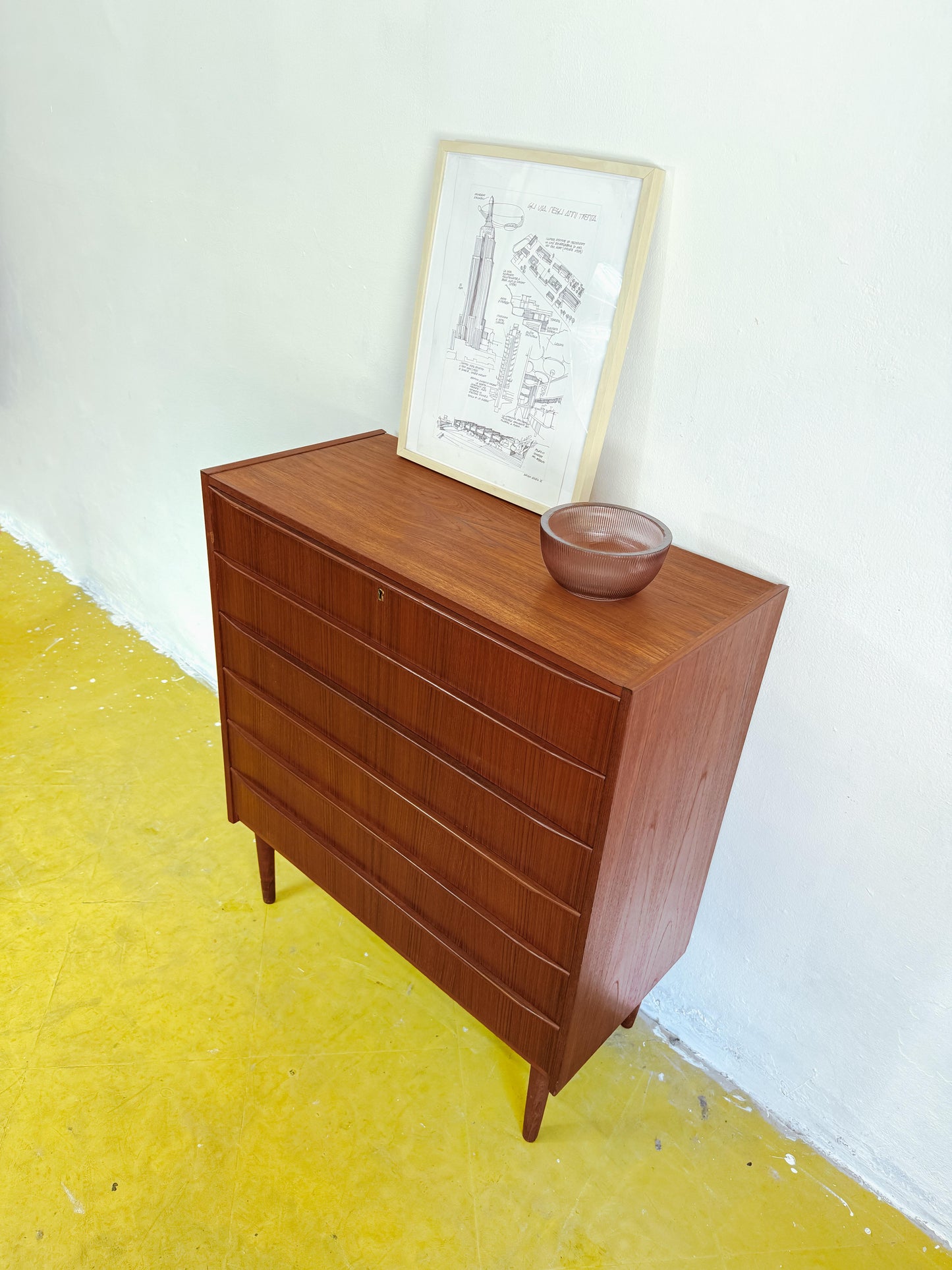 Cassettiera vintage design danese anni 50 [80j41882] misure L.88 H.103 P.42