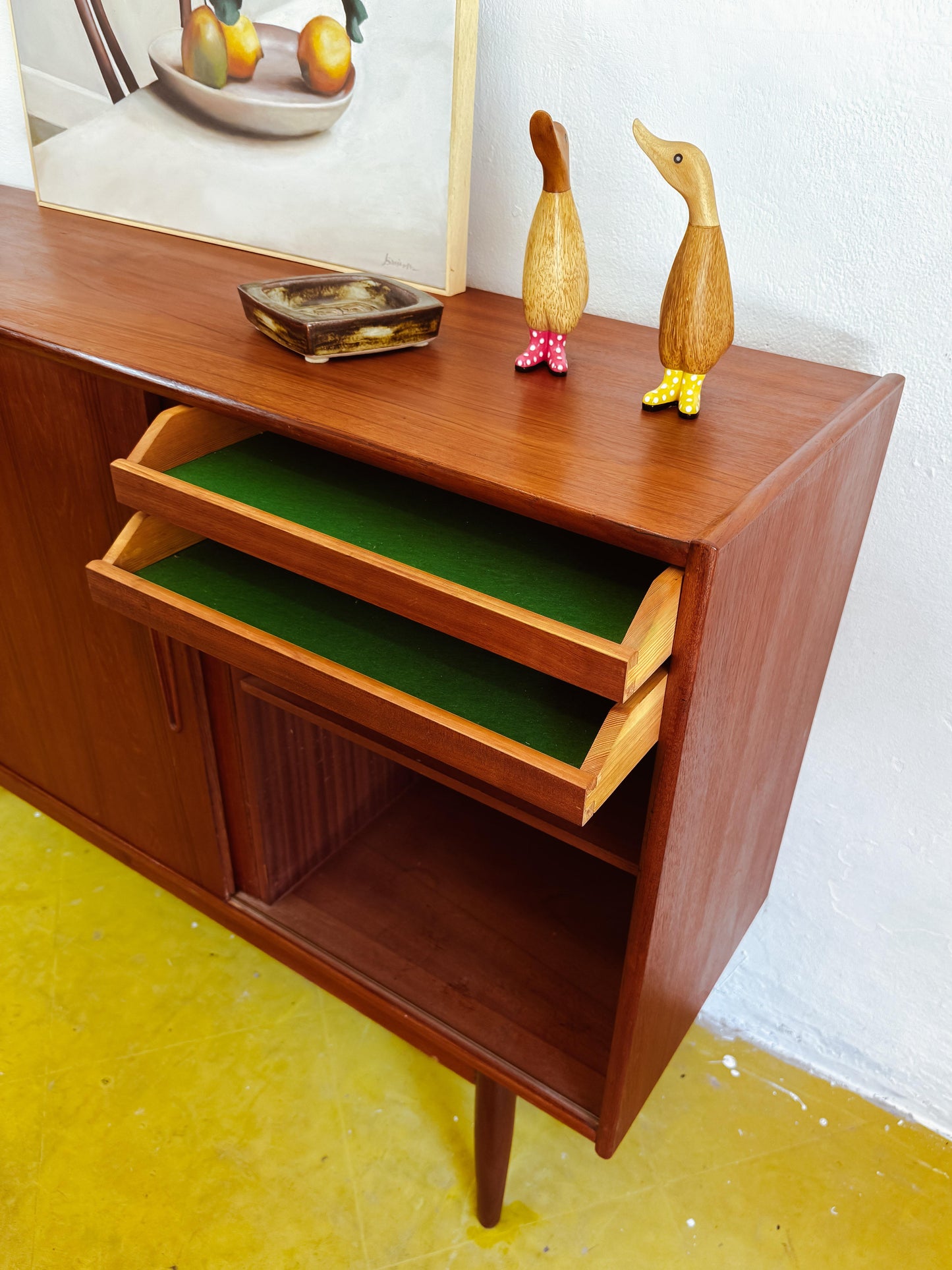 Credenza vintage design danese anni 60 [86j43210] misure H.107 L.165 P.44
