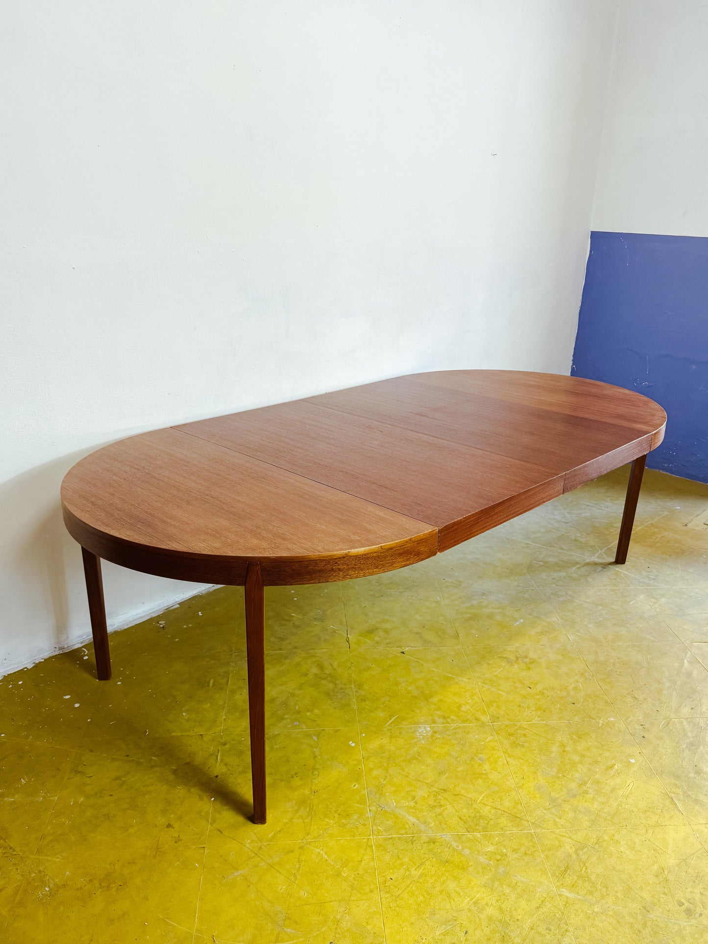 Tavolo rotondo vintage design danese anni 50 [91vnt1] misure a D.120+2*60 H.73