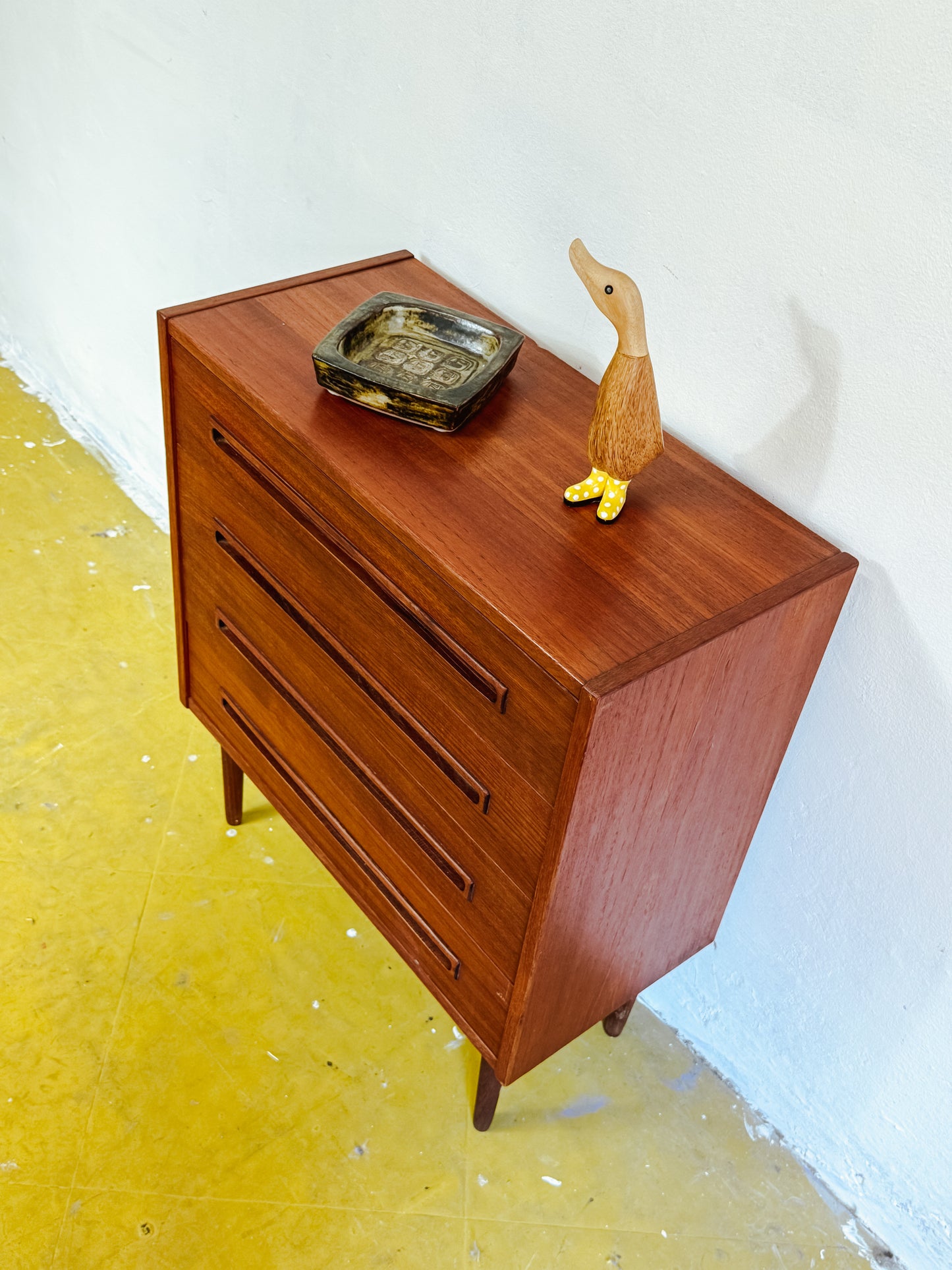 Comodino design danese vintage anni 50 [92vnt] misure L.62 H.72 P.30