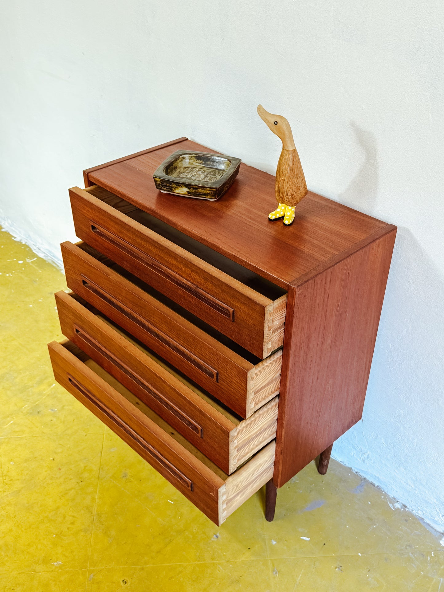 Comodino design danese vintage anni 50 [92vnt] misure L.62 H.72 P.30