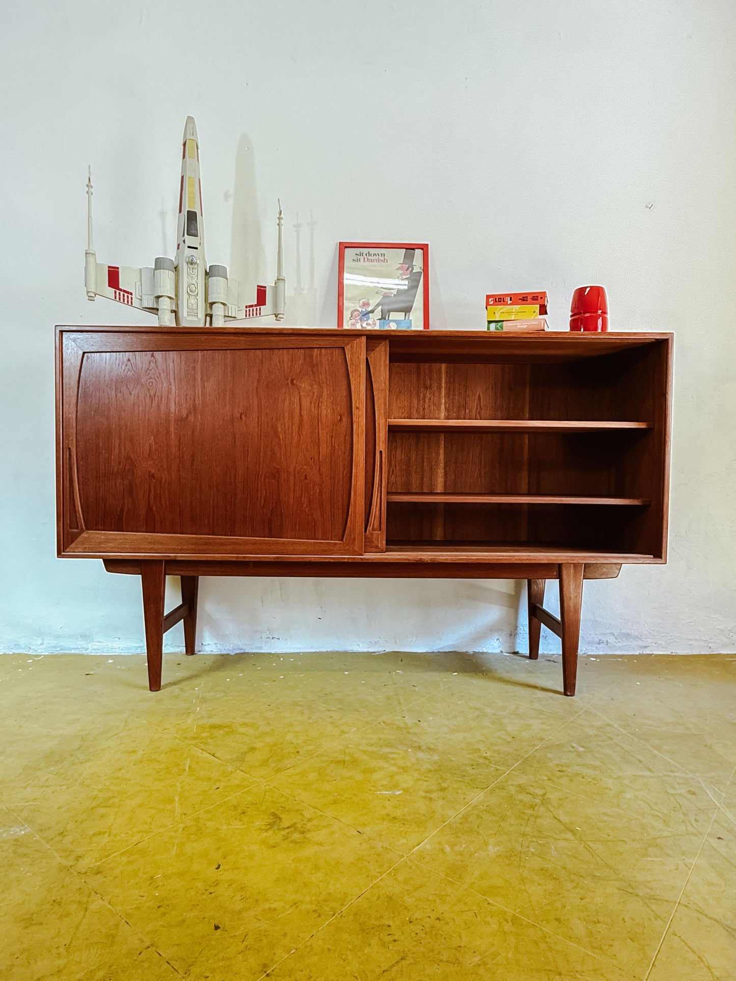 Credenza Arne Vodder design danese vintage anni 50 [84vnt] misure L.180 P.40 H.110