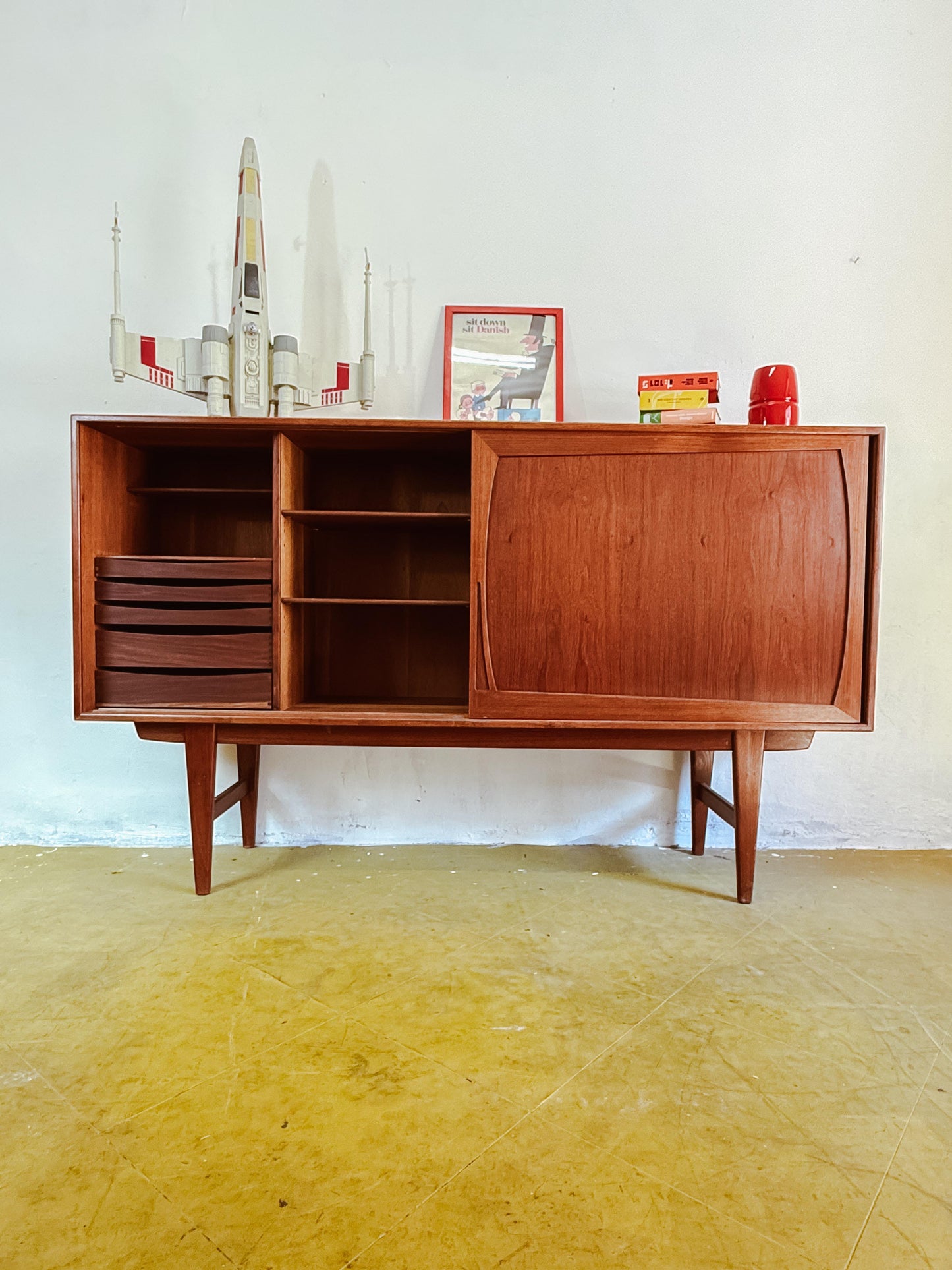 Credenza Arne Vodder design danese vintage anni 50 [84vnt] misure L.180 P.40 H.110