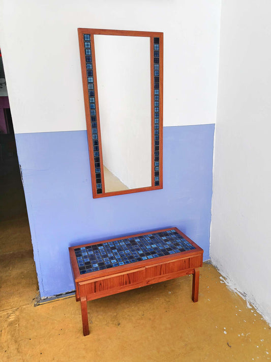 Tavolino + specchio design danese vintage anni 60 [lp2] misure tavolino L.91,5 H.41,5 P.42 specchio H.115 L.59