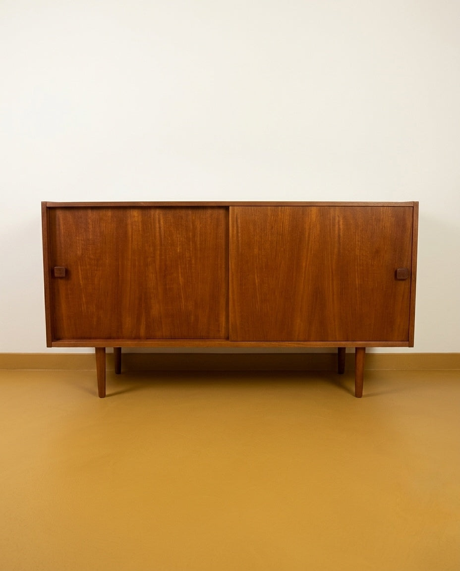 Sideboard 2 ante scorrevoli, | design danese anni 60 | 122cm | 98ck2354