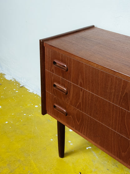 Coppia Comodini Vintage Danesi Teak Anni '50 | Tre Cassetti 60cm