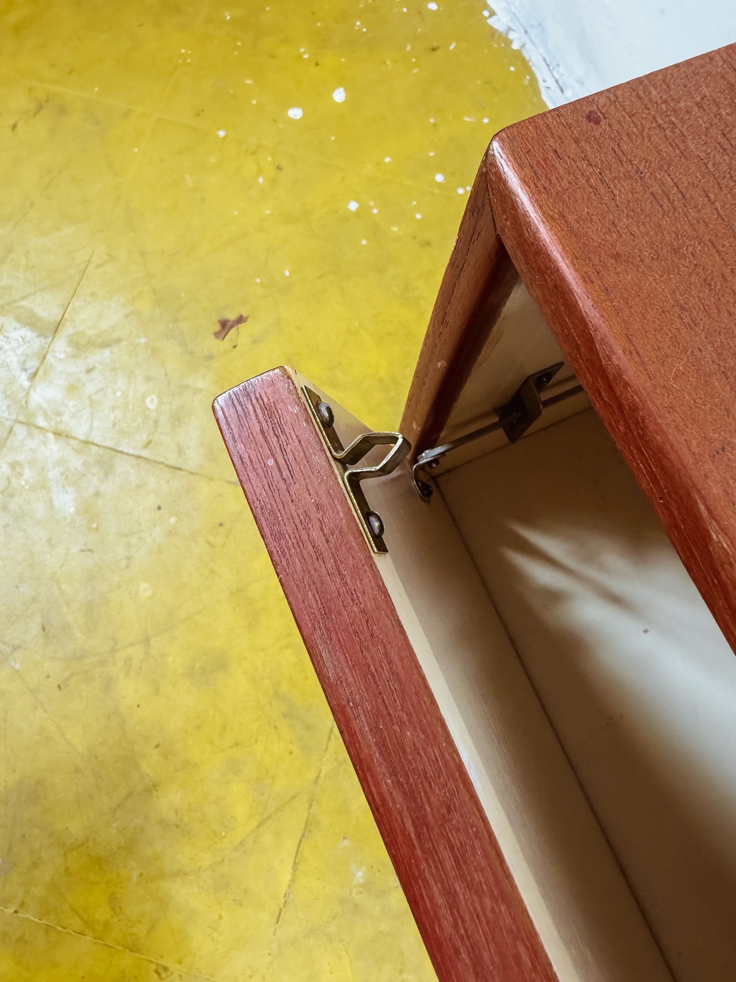 Toletta Danese Anni '50 Teak | 2 Cassetti Specchio Restaurata 78cm