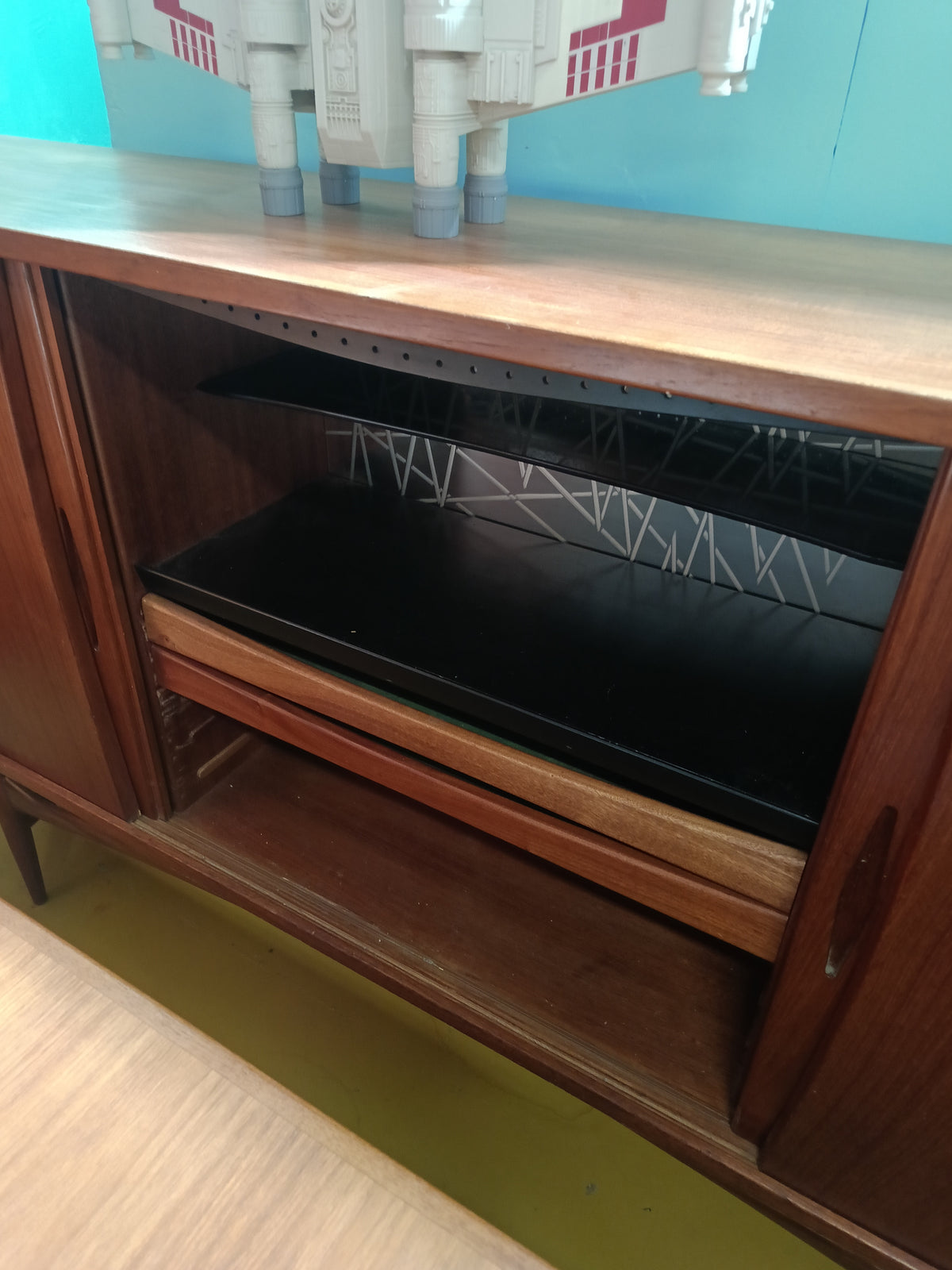 Credenza design danese vintage anni 50 | 220cm | 98vnt5
