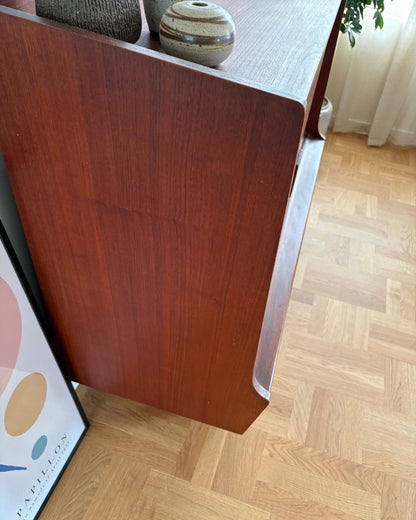 Armadio teak due ante e cassetti | design danese anni '60 | 99vnt30