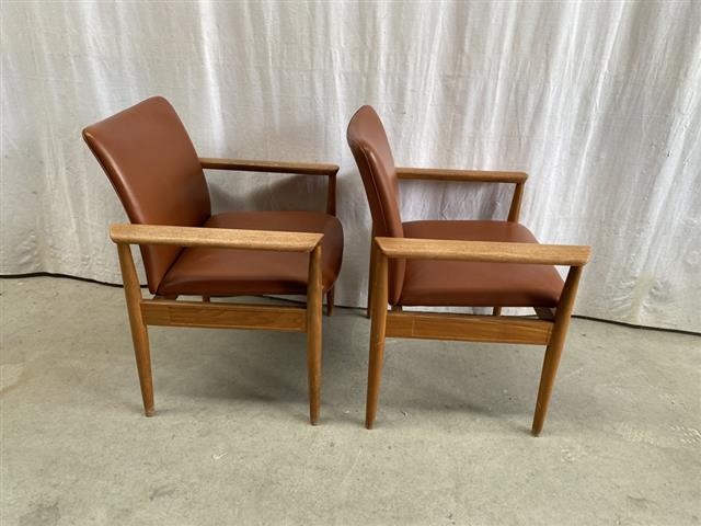 Poltrone Finn Juhl "Senator" design danese vintage [j44199] misure da richiedere
