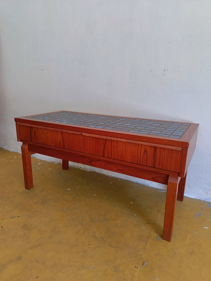 Tavolino + specchio design danese vintage anni 60 [lp2] misure tavolino L.91,5 H.41,5 P.42 specchio H.115 L.59