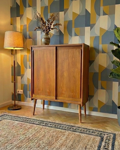 Armadio design danese vintage anni 60 [95vnt1] misure L.91 H.119 P.40 * IN ARRIVO A GENNAIO *