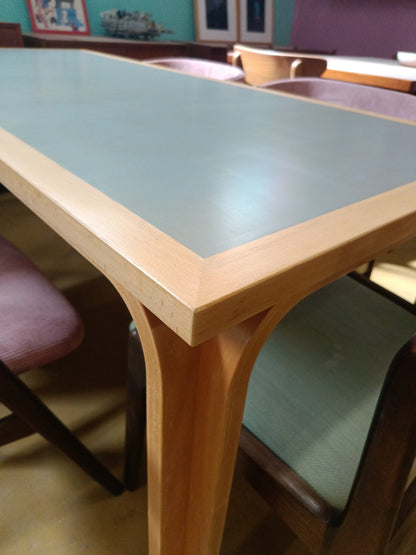 Tavolo Magnus Olesen grigio design danese anni 50 | 155cm | 97vnt