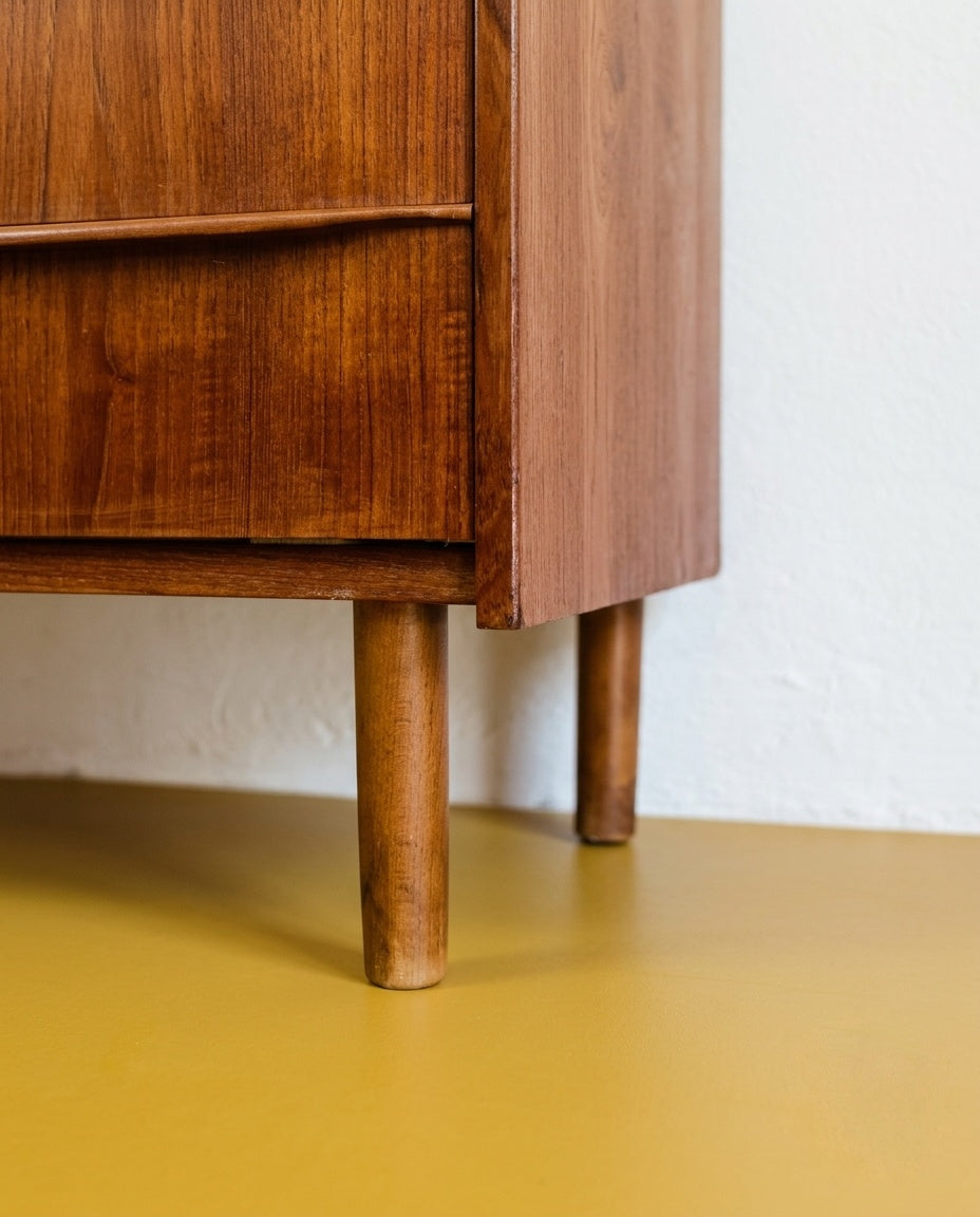 Cassettiera danese Teak Anni 50 | 8 cassetti | 116cm | 91vnt3