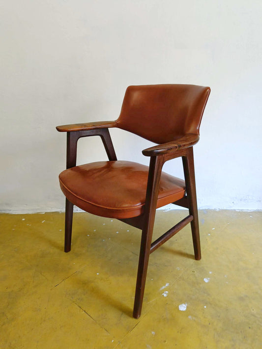 Poltroncina Erik Kirkegaard design danese vintage anni 60 [91vnt] misure L.62 H.85 P.51
