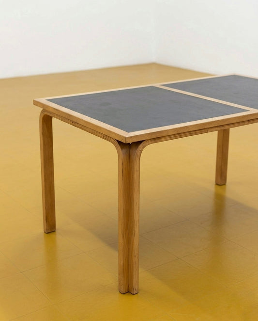 Tavolo Magnus Olsen design danese anni 50 | 136cm | 95ck