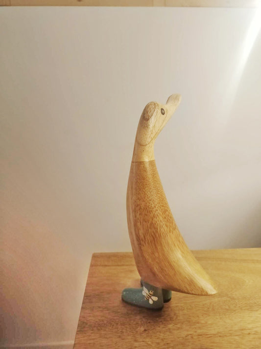 Papera con stivale ape [1]