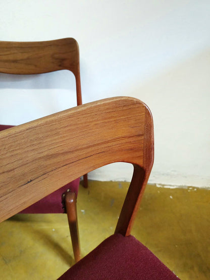 Sedie Henning Kjærnulf design danese vintage anni 50 | set 4 sedie bordeaux