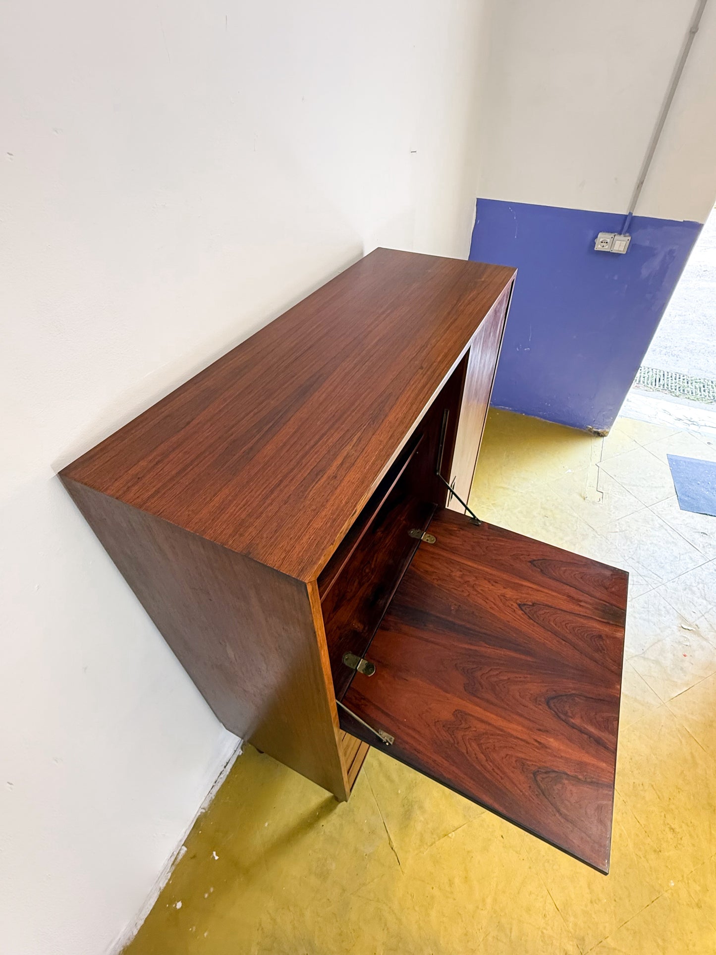 Credenza design danese originale anni 60 [pali2] misure L.119 H.148 P.46