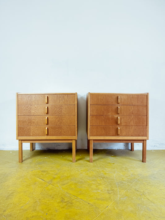 Comodini cassettiere Bertil Fridhagen Bodafors | Quercia Anni '60