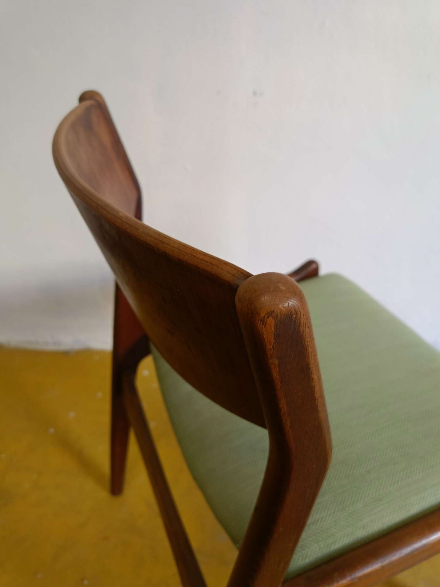 Sedia P.E.Jørgensen design danese originale vintage anni 60 [74st-3b] misure H.77/44 L.48 P.43/50