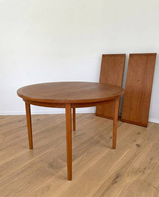 Tavolo vintage design danese anni 50 | 110cm | 99vnt6