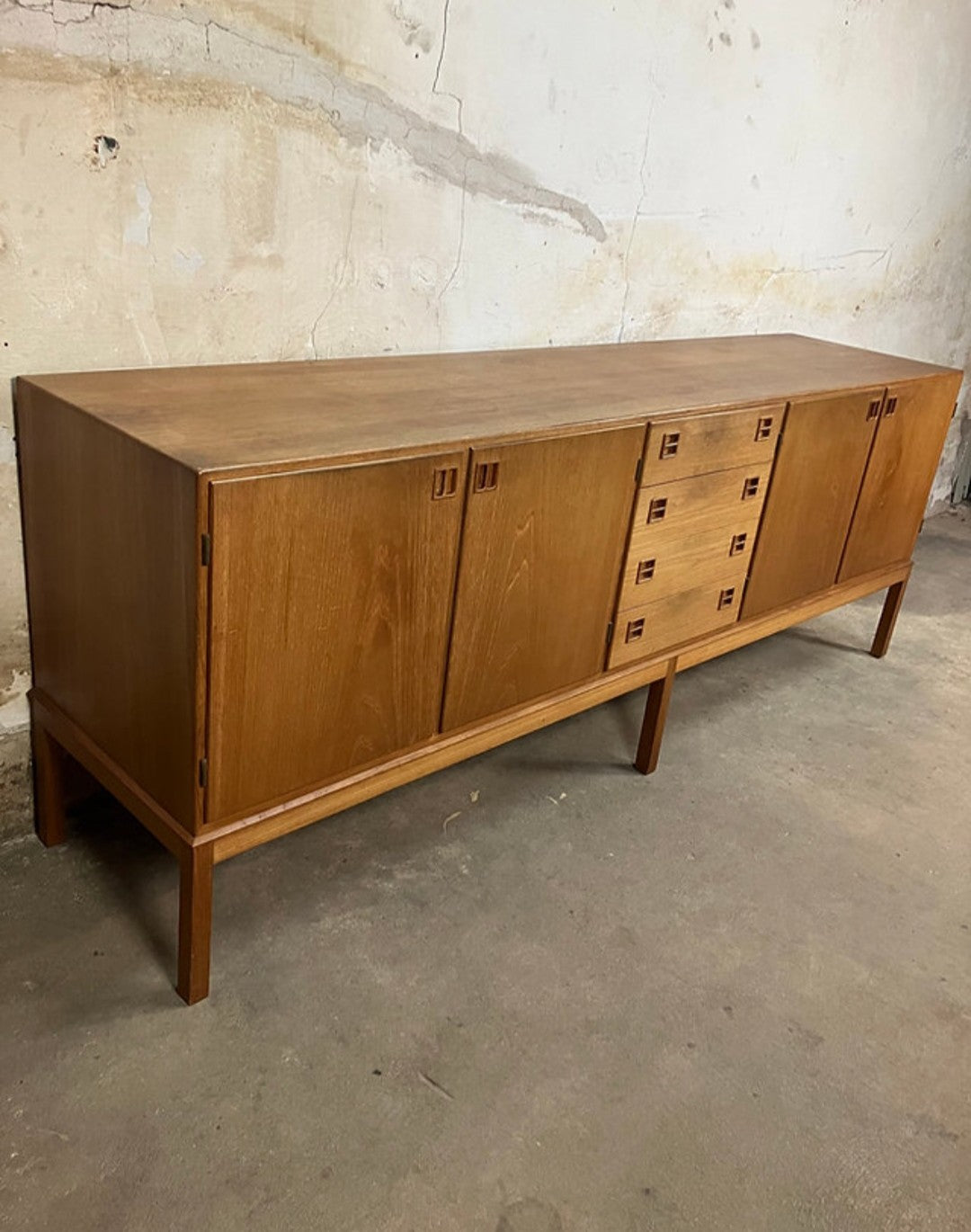 Sideboard Bernhard Pedersen design danese vintage anni 50 [ck1935] misure L.234 H.86 P.54
