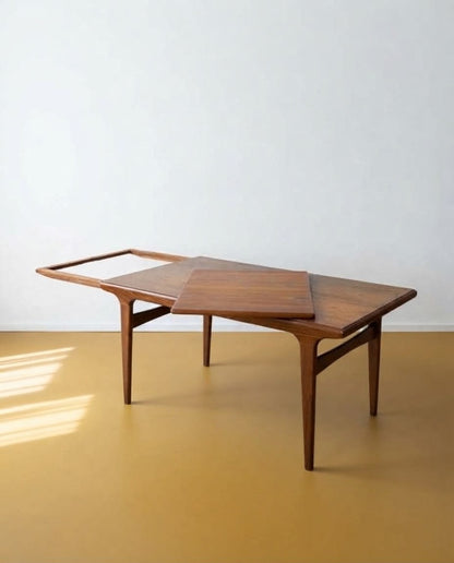 Tavolo Johannes Andersen vintage design danese anni 50 | 150cm | 99vnt3 | IN FASE DI RESTAURO