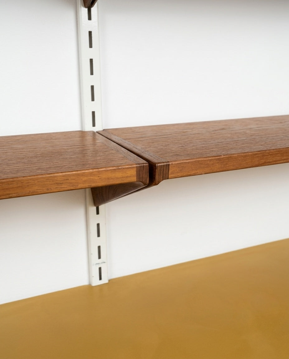 Libreria Kai Kristiansen Vintage Teak Anni '60 | Montanti Bianchi | 175cm | 83jcas42777