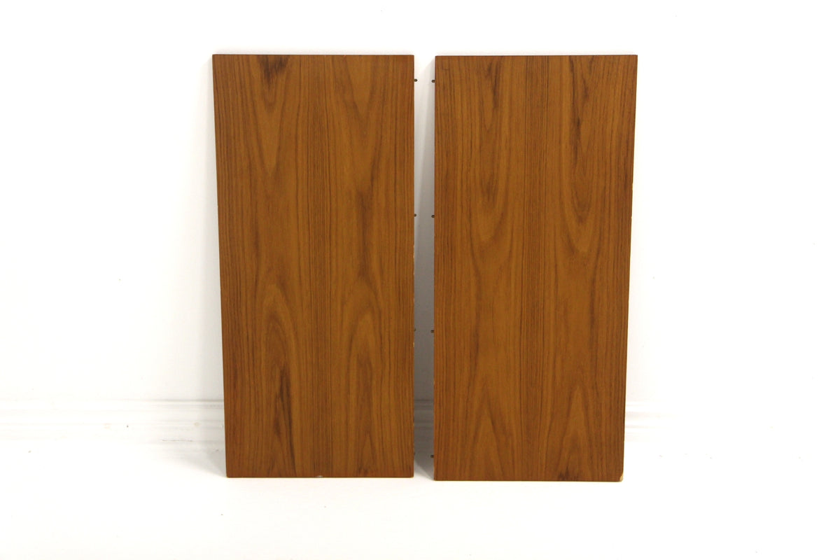 Tavolo squadrato design svedese vintage anni 50 | 99sw27113 misure L.106*94+2*42 H.73