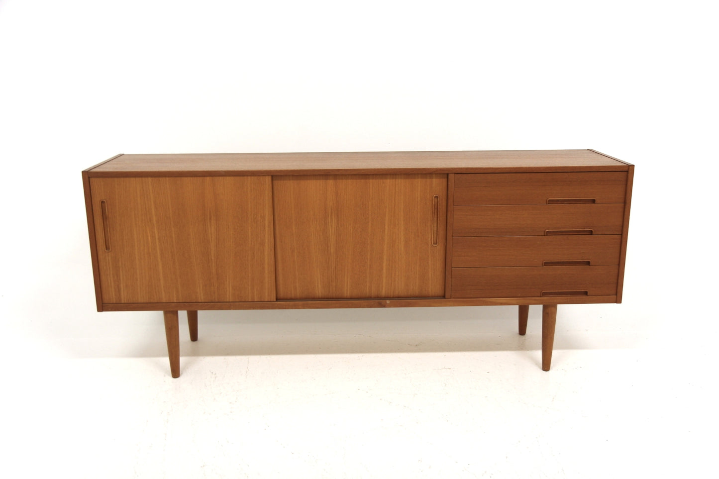 Sideboard Nils Jonsson X Troeds design svedese vintage anni 60 [sw27839] misure L.190 H.80 P.43