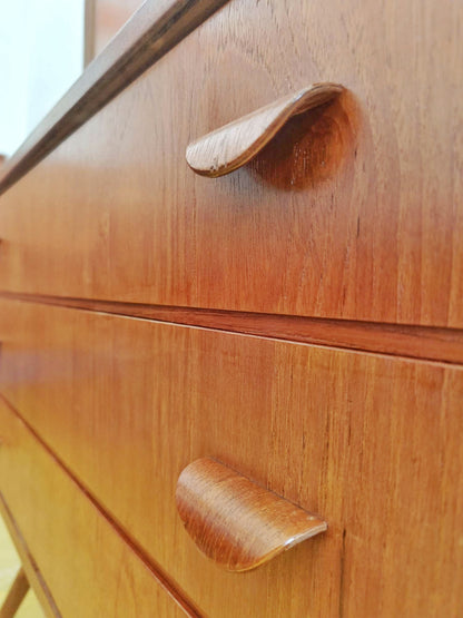 Credenza design danese vintage anni 50 [91vnt5] misure L.88 H.128 P.42