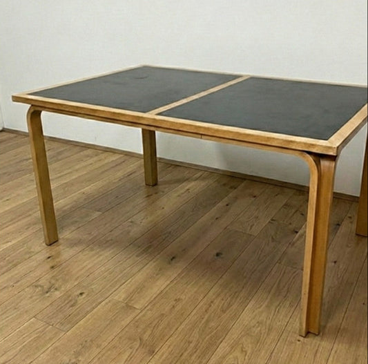 Tavolo Magnus Olsen design danese vintage anni 50 136cm | IN ARRIVO A GENNAIO