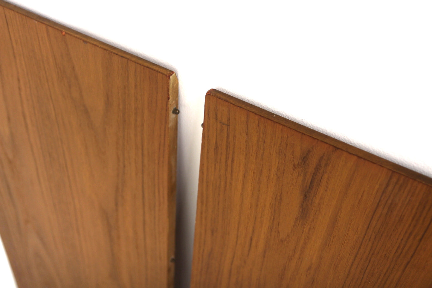 Tavolo squadrato design svedese vintage anni 50 | 99sw27113 misure L.106*94+2*42 H.73