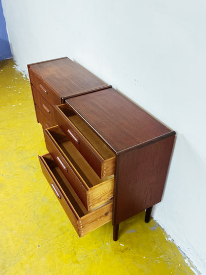 Coppia Comodini Vintage Danesi Teak Anni '50 | Tre Cassetti Compatti
