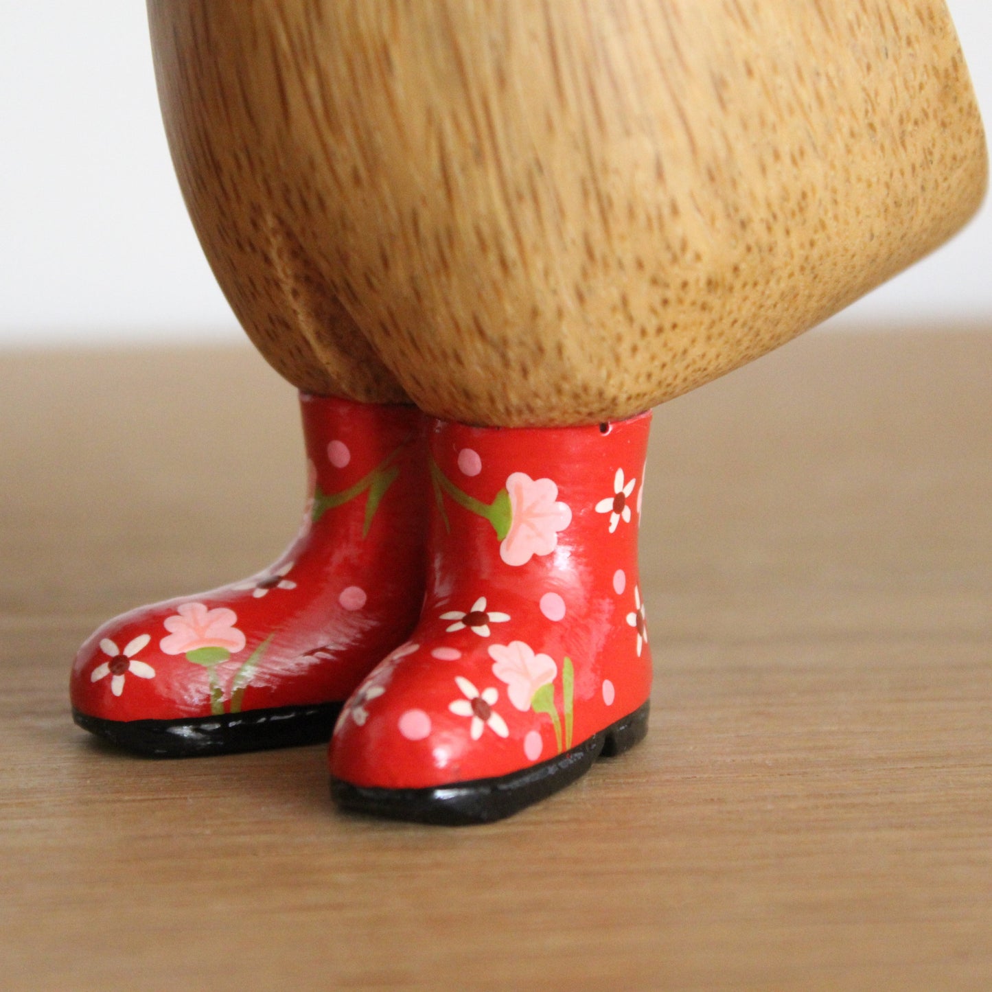 Papera a fiori stivale rossa [1]