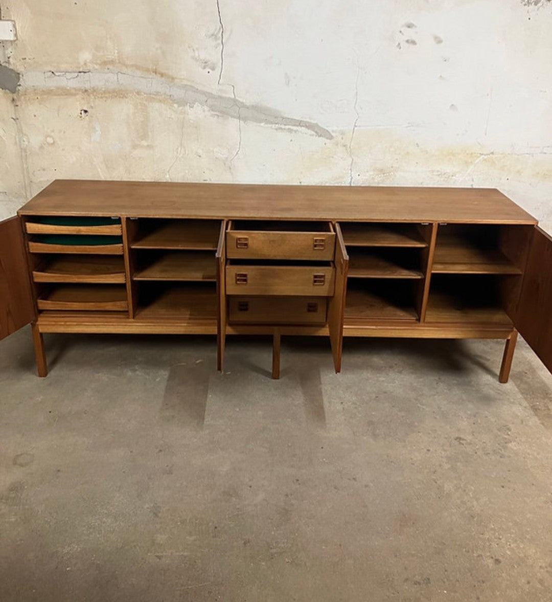 Sideboard Bernhard Pedersen design danese vintage anni 50 [ck1935] misure L.234 H.86 P.54