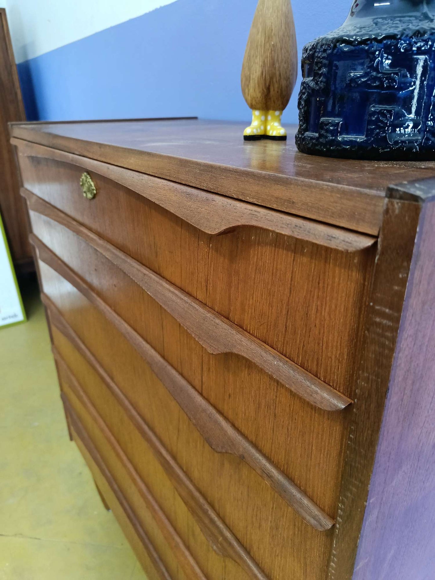 Cassettiera design danese vintage anni 50 [90st2] misure L.90 H.106 P.45 * IN FASE DI RESTAURO *