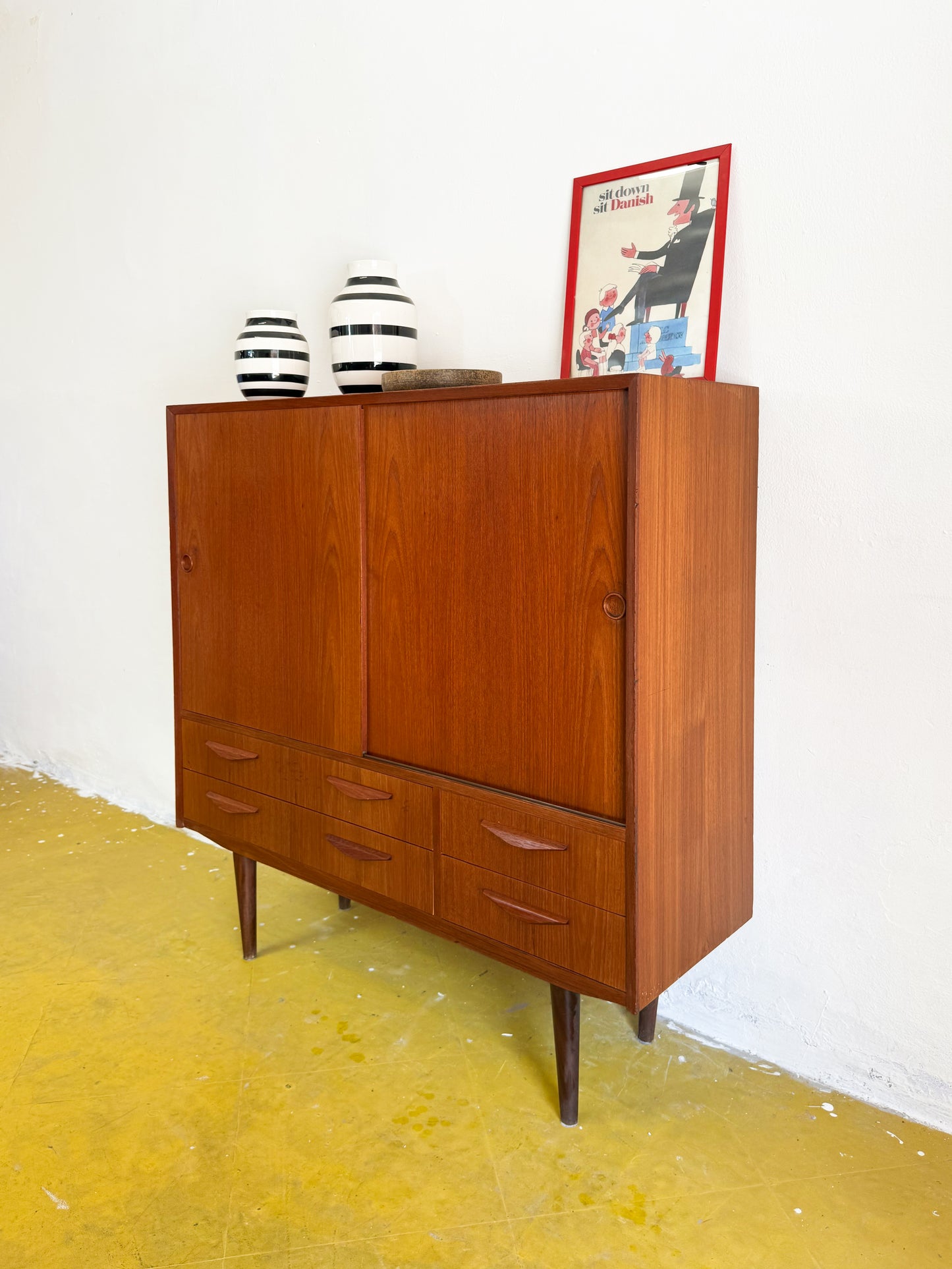 Credenza design danese vintage anni 50 [91vnt7] misure L.120 H.122 P.41
