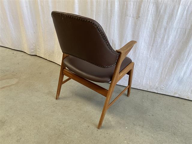 Poltroncina vintage design danese anni 60 [j43968] misure L.56 H.85 P.60