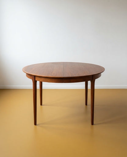 Tavolo rotondo teak Ø121 design danese vintage 1960 | 99ck2463 | IN FASE DI RESTAURO