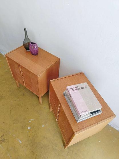 Comodini / cassettiere Bertil Fridhagen design svedese vintage anni 60 [84sw24712+24735] misure L.62 H.72 P.45
