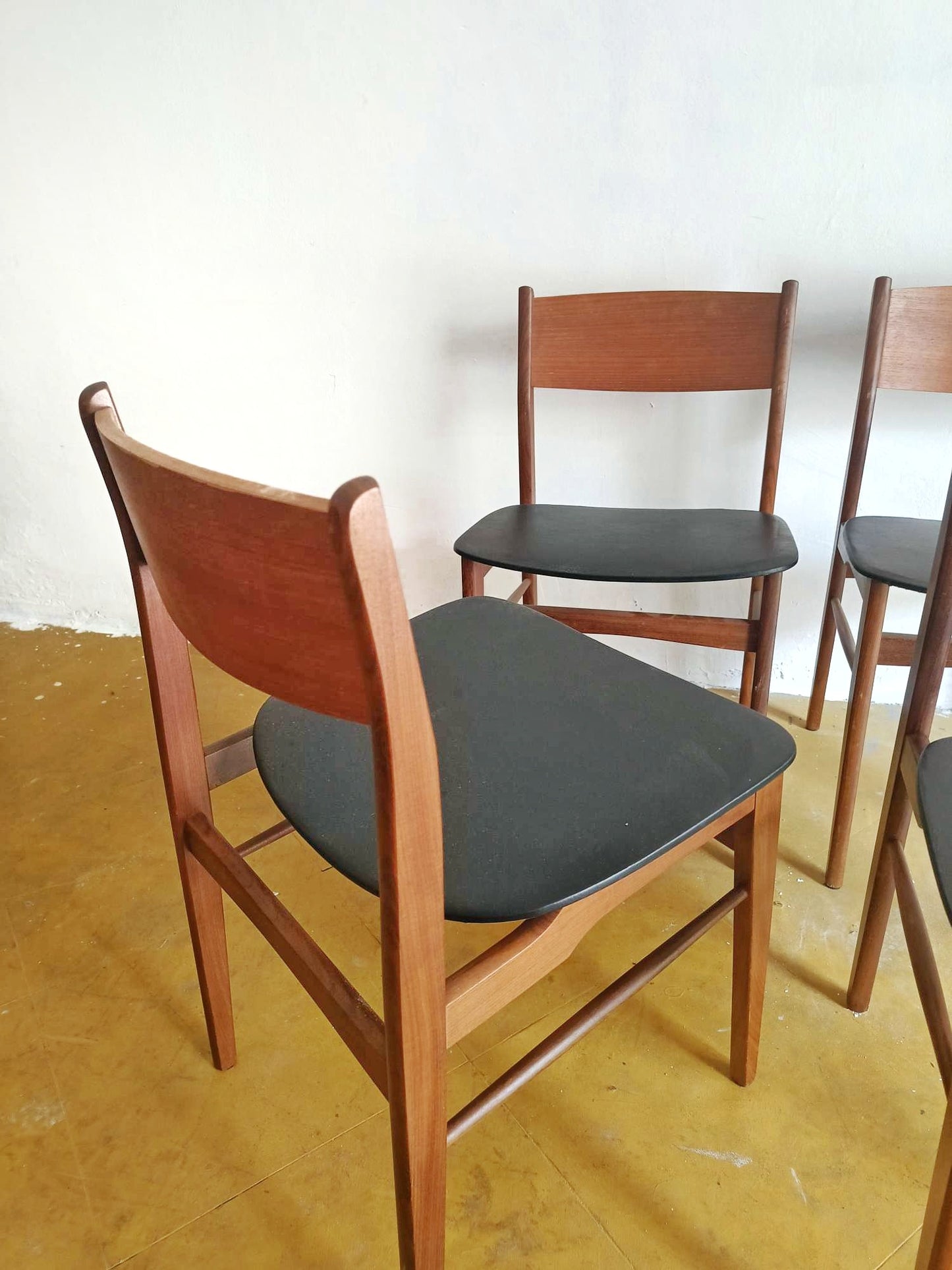 Sedie design danese originale vintage anni 60 [90vnt-nere] misure L.46 H.75/45 P.46