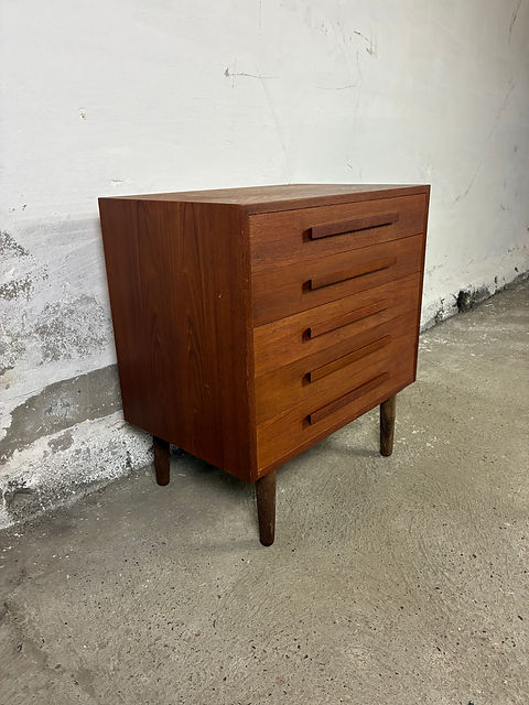 Cassettiere design danese vintage anni 60 | 97ck2318-7 IN ARRIVO AD APRILE