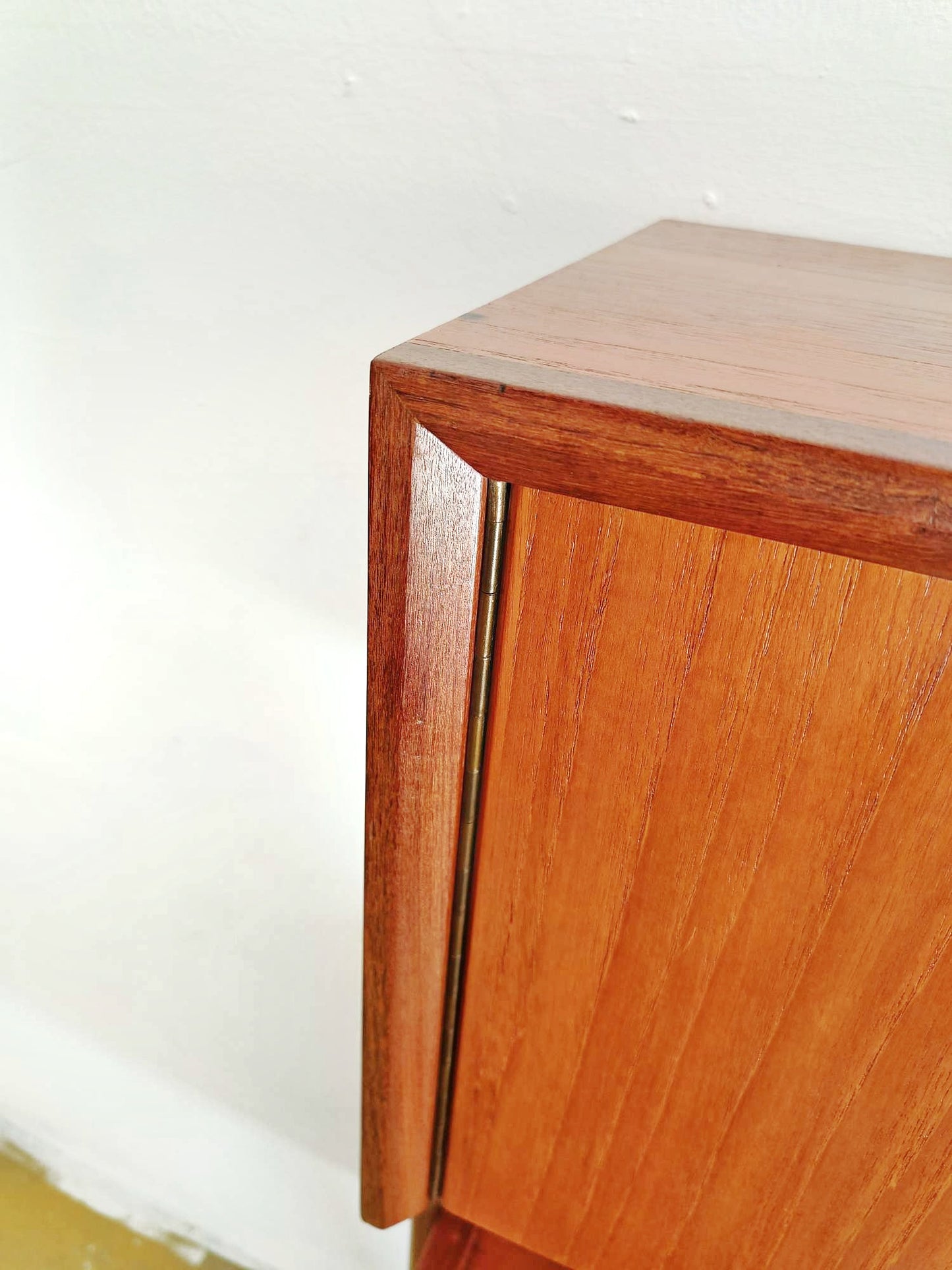 Credenza design danese vintage anni 50 [91vnt5] misure L.88 H.128 P.42