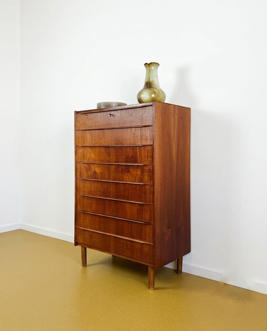 Cassettiera danese Teak Anni 50 | 8 cassetti | 116cm | 91vnt3