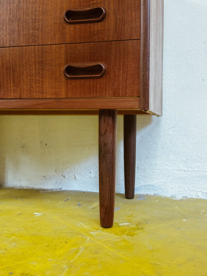 Coppia Comodini Vintage Danesi Teak Anni '50 | Tre Cassetti 60cm