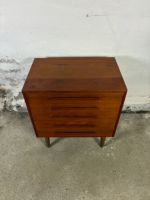 Cassettiere design danese vintage anni 60 | 97ck2318-7 IN ARRIVO AD APRILE